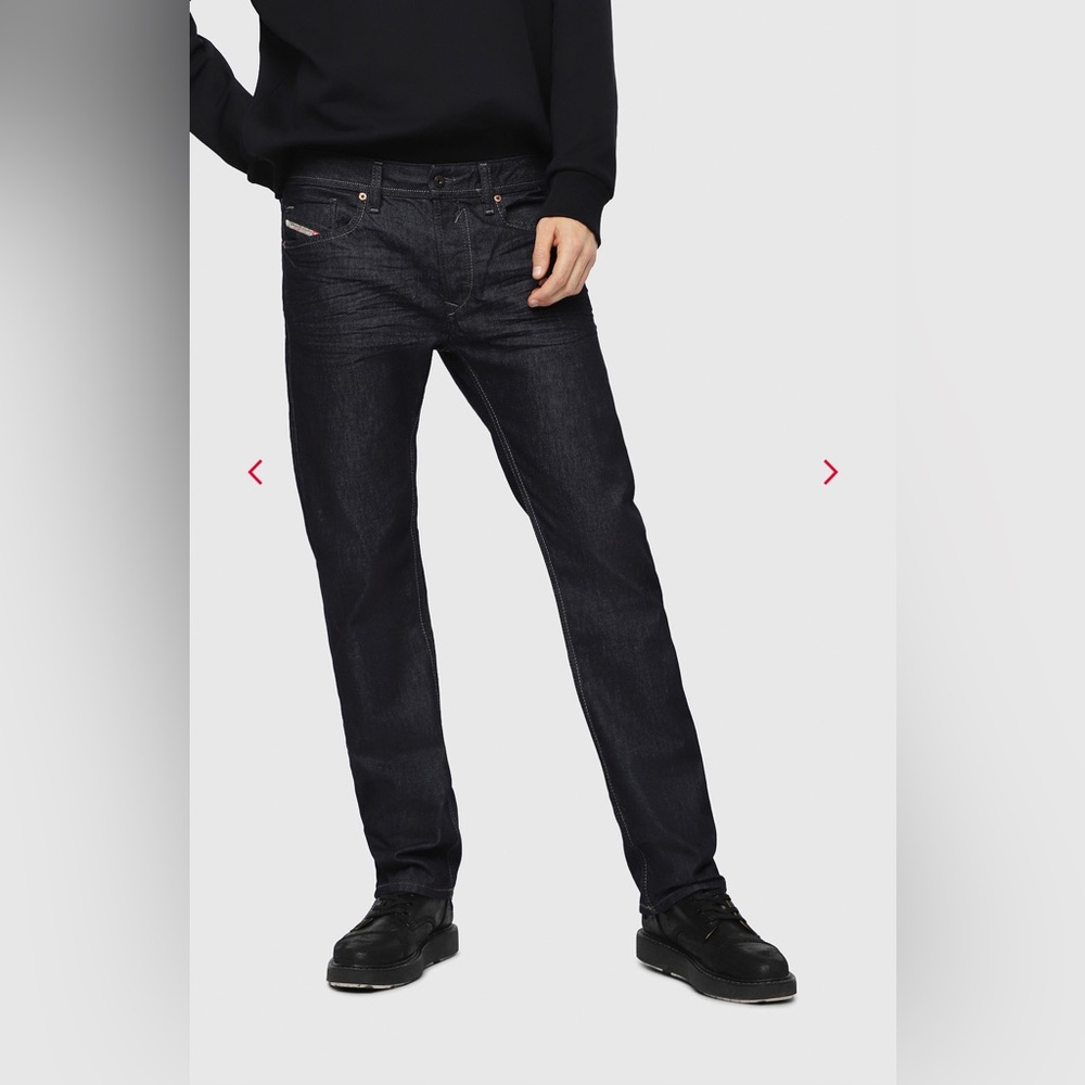 Diesel Jeans - Waykee Straight in Dark Blue Wash - 33x32
